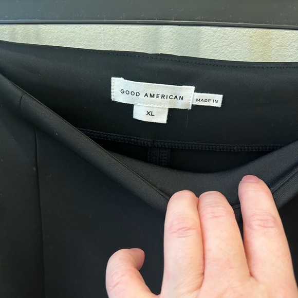 NWT Good American Pull On Scuba Trousers - Picture 5 of 12